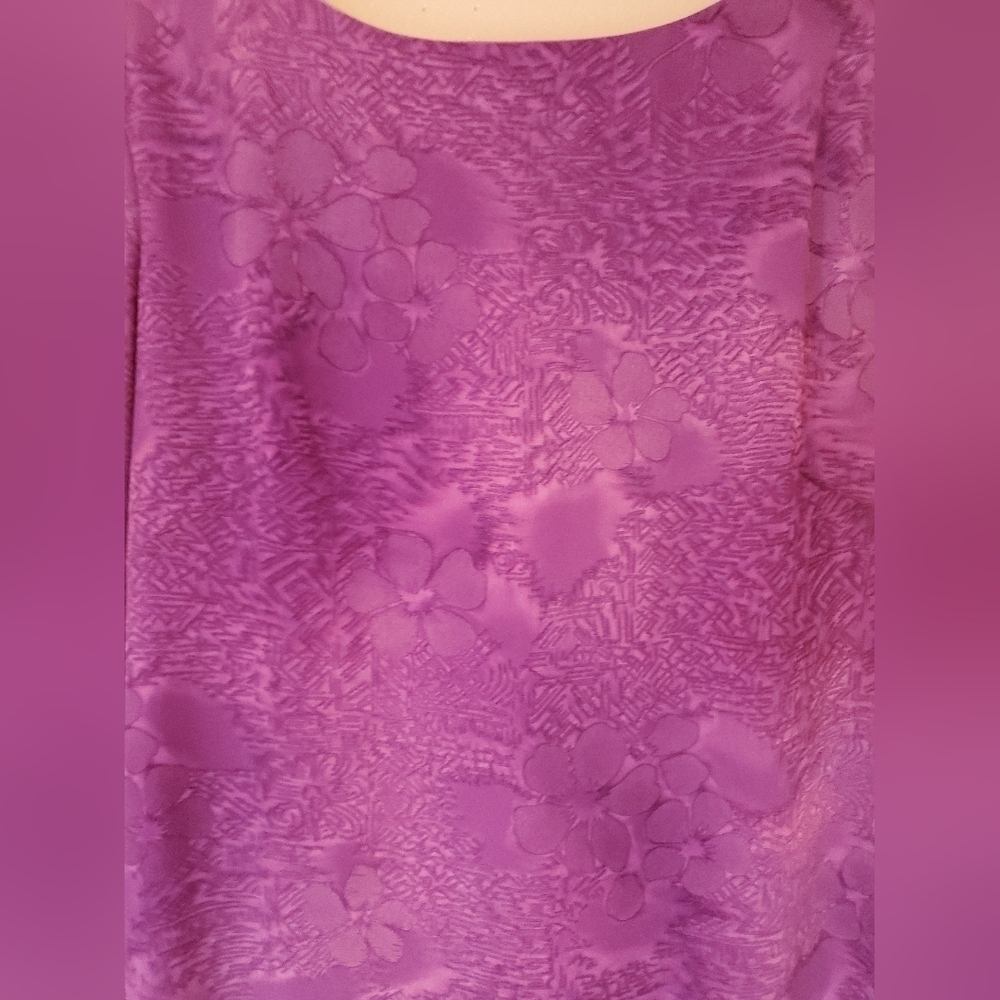 Formal lace Hawaiian purple dress - Picture 4 of 8